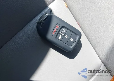 2017 Honda Pilot Ex-L z USA, uszkodzony, nr VIN 5FNYF6H54HB096412